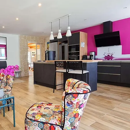 Superbe Avec Piscine Chauffee, Boulodrome Et Parking فيلة *