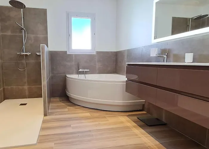 Superbe Avec Piscine Chauffée, Boulodrome Et Parking Villa Sainte-Marie-de-Ré